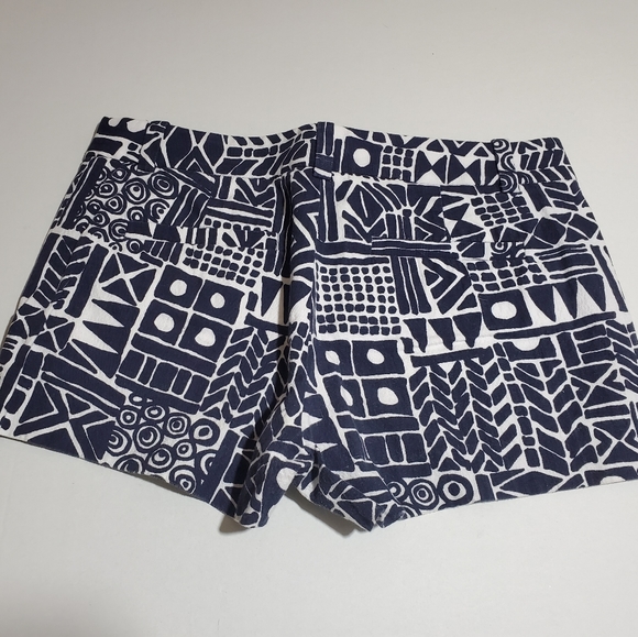 Navy and white patterned J.Crew chino shorts - Picture 3 of 3